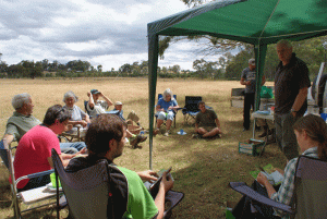 Local landowners discussing the draft Chinaman Creek strategy